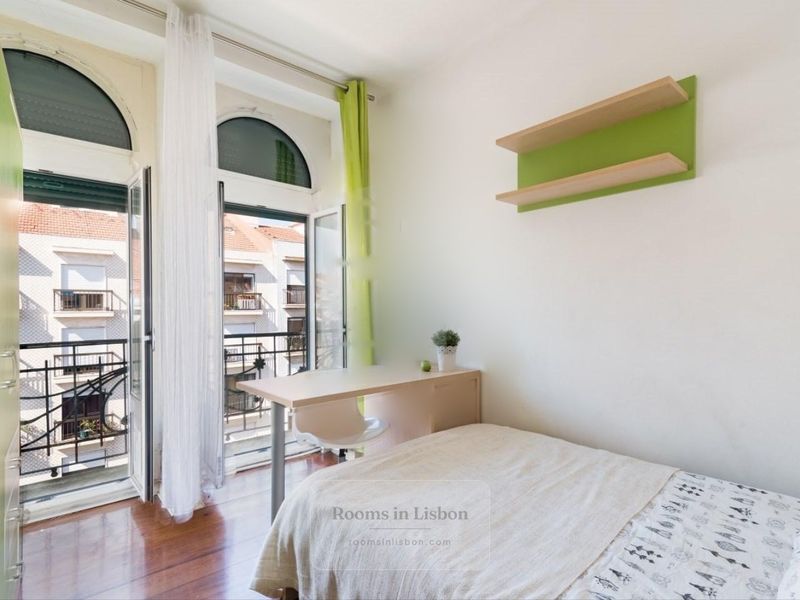 Room with balcony, photo 1 of 1